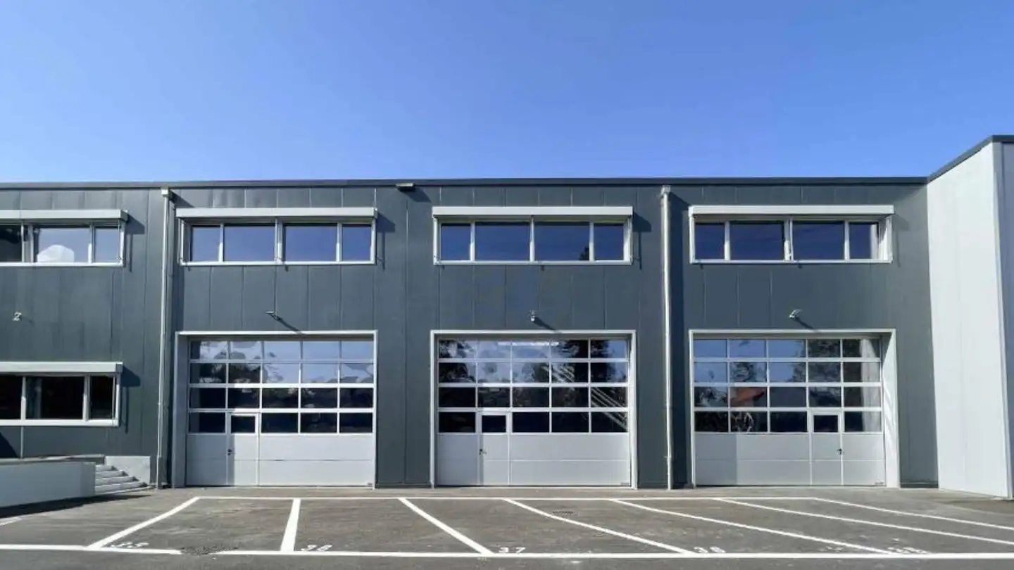 Commercial à vendre - 1214 Vernier