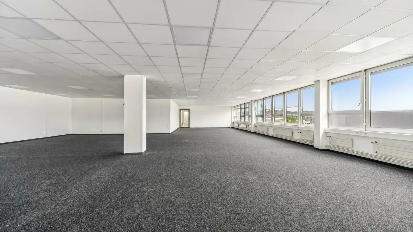 Bürofläche mieten - Bahnstrasse 60, 8105 Regensdorf