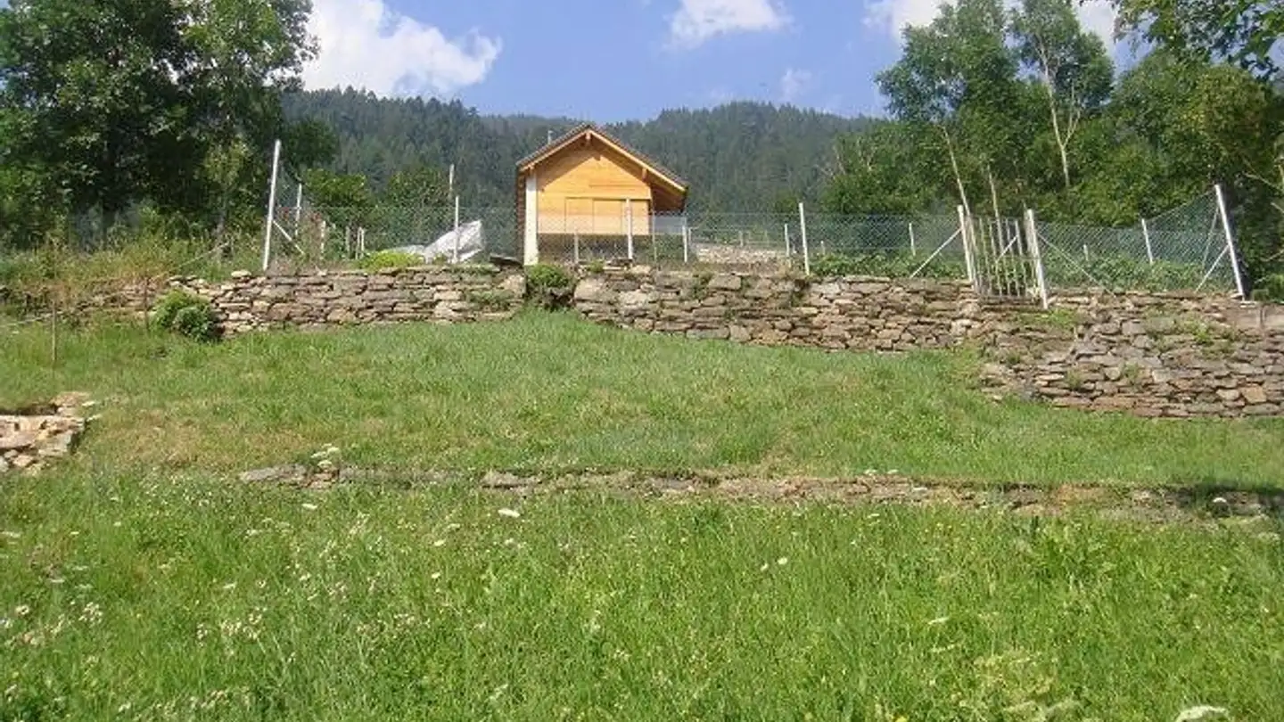 Constructible plot for sale - 6748 Anzonico