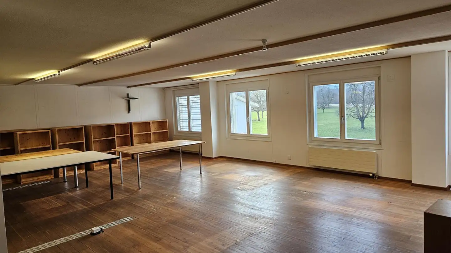 Office space for rent - Brünigstrasse 64, 6074 Giswil