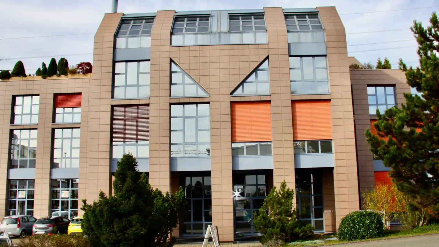 Office space for rent - Rugghölzli 2, 5453 Remetschwil