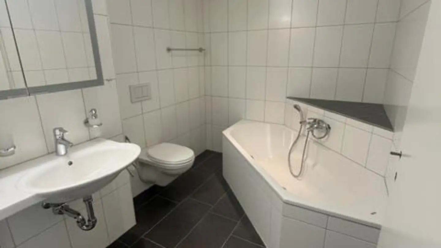 Wohnung mieten - Zentralstrasse 26, 5242 Birr