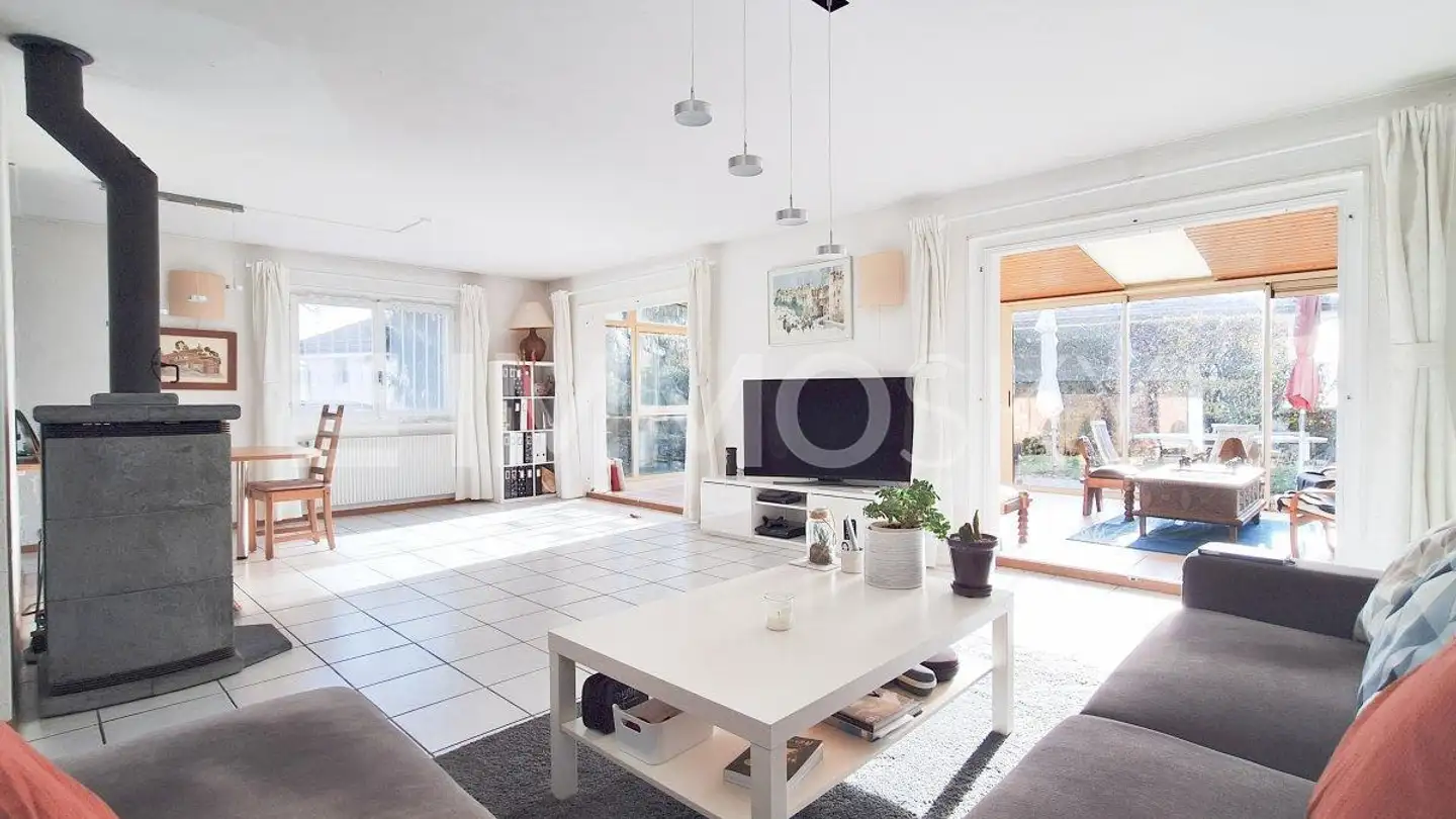 Casa a gradini in vendita - 1269 Bassins