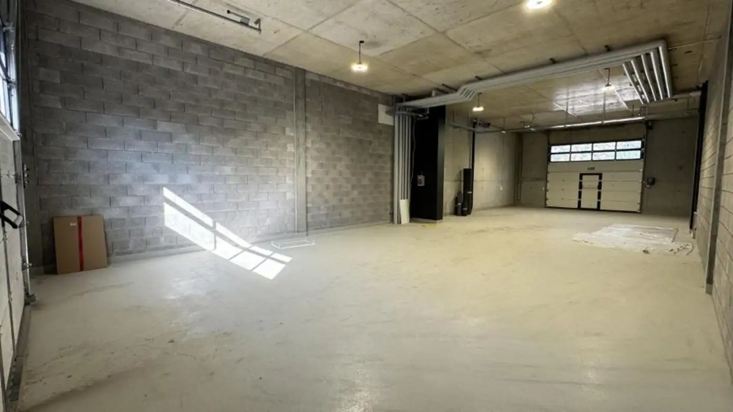 Office space for rent - Zone Industrielle Les Combes 6, 1955 St-Pierre-de-Clages - Photo 3