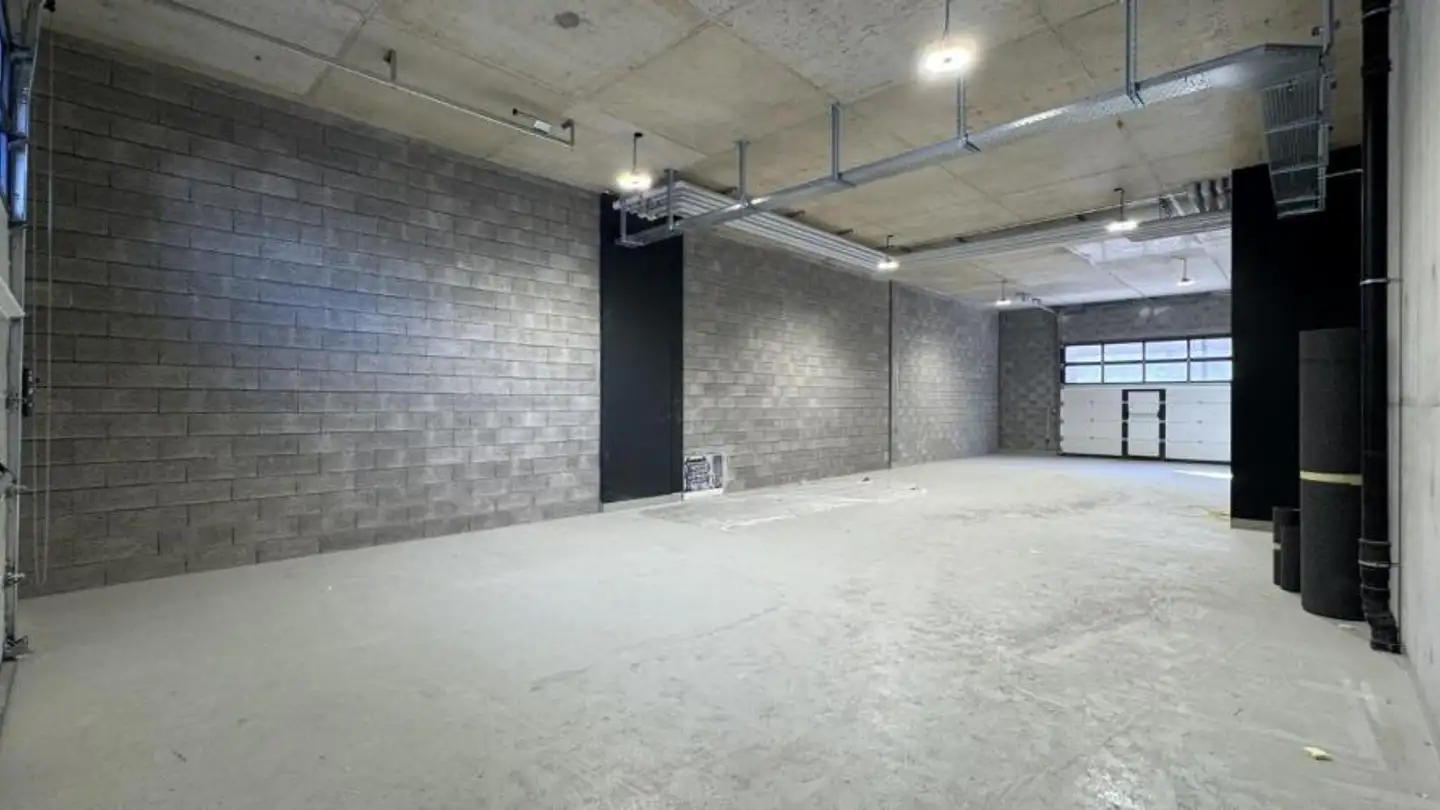 Office space for rent - Zone Industrielle Les Combes 6, 1955 St-Pierre-de-Clages - Photo 4