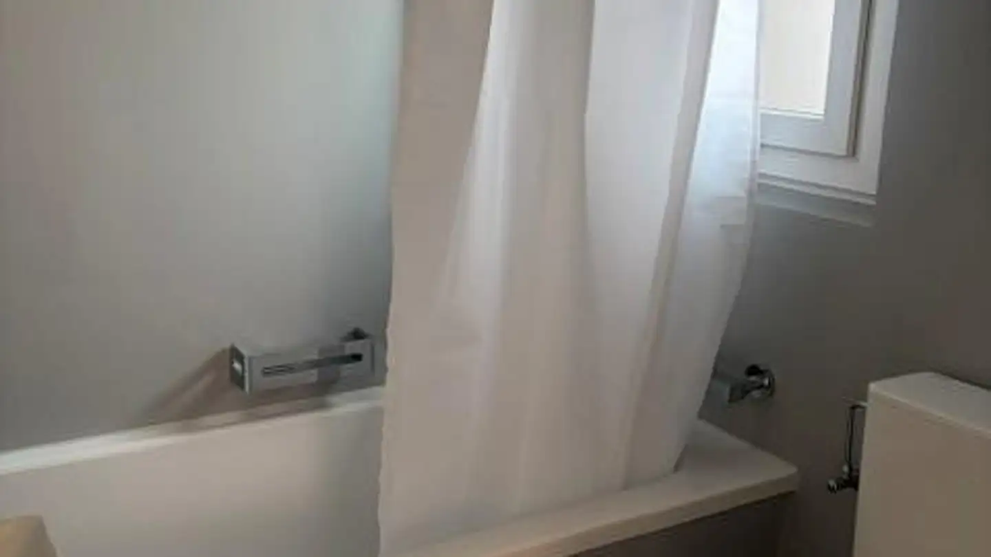 Wohnung mieten - Alt Strass 19, 7203 Trimmis - Foto 4