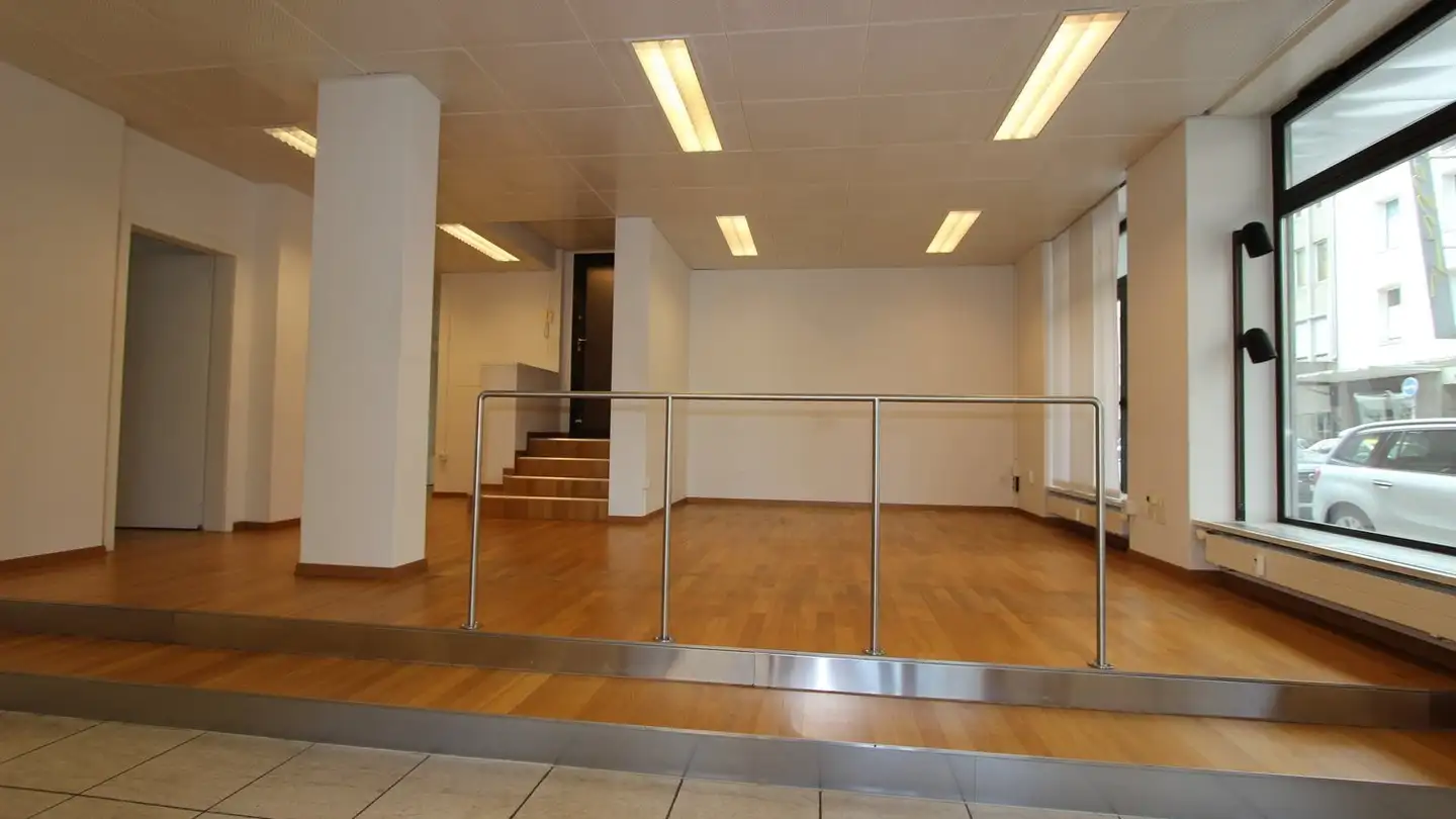 Bureau à louer - Rue De Morat / Murtenstrasse 22, 2502 Biel/Bienne - Photo 3