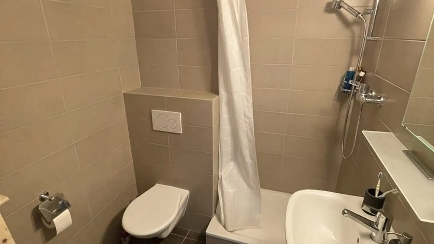 Apartment for rent - 1202 Genève - Photo 3