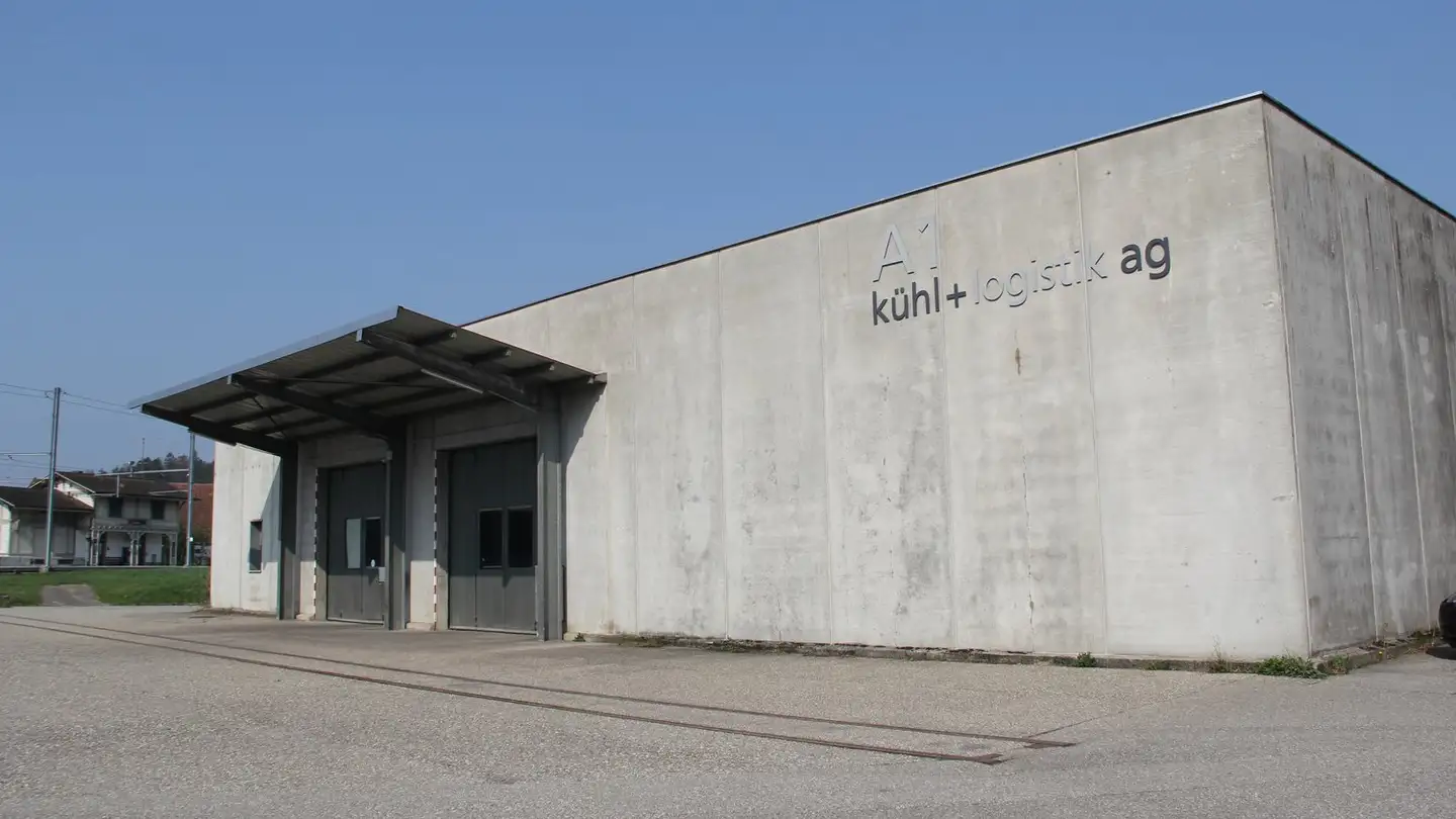 Immeuble industriel à louer - Neufeldweg 4, 4913 Bannwil