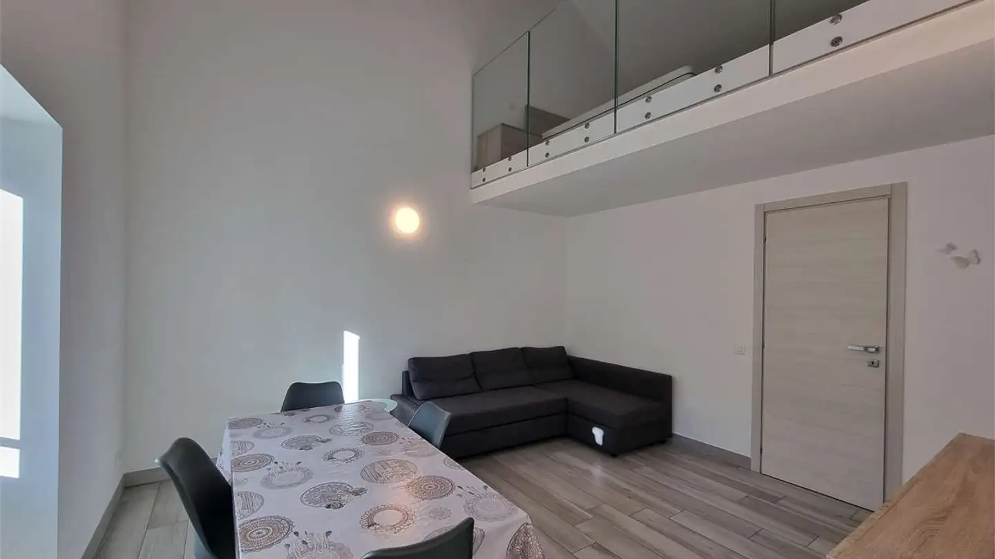 Duplex for rent - Piazzetta Cav. Pellanda 3, 6710 Biasca - Photo 2