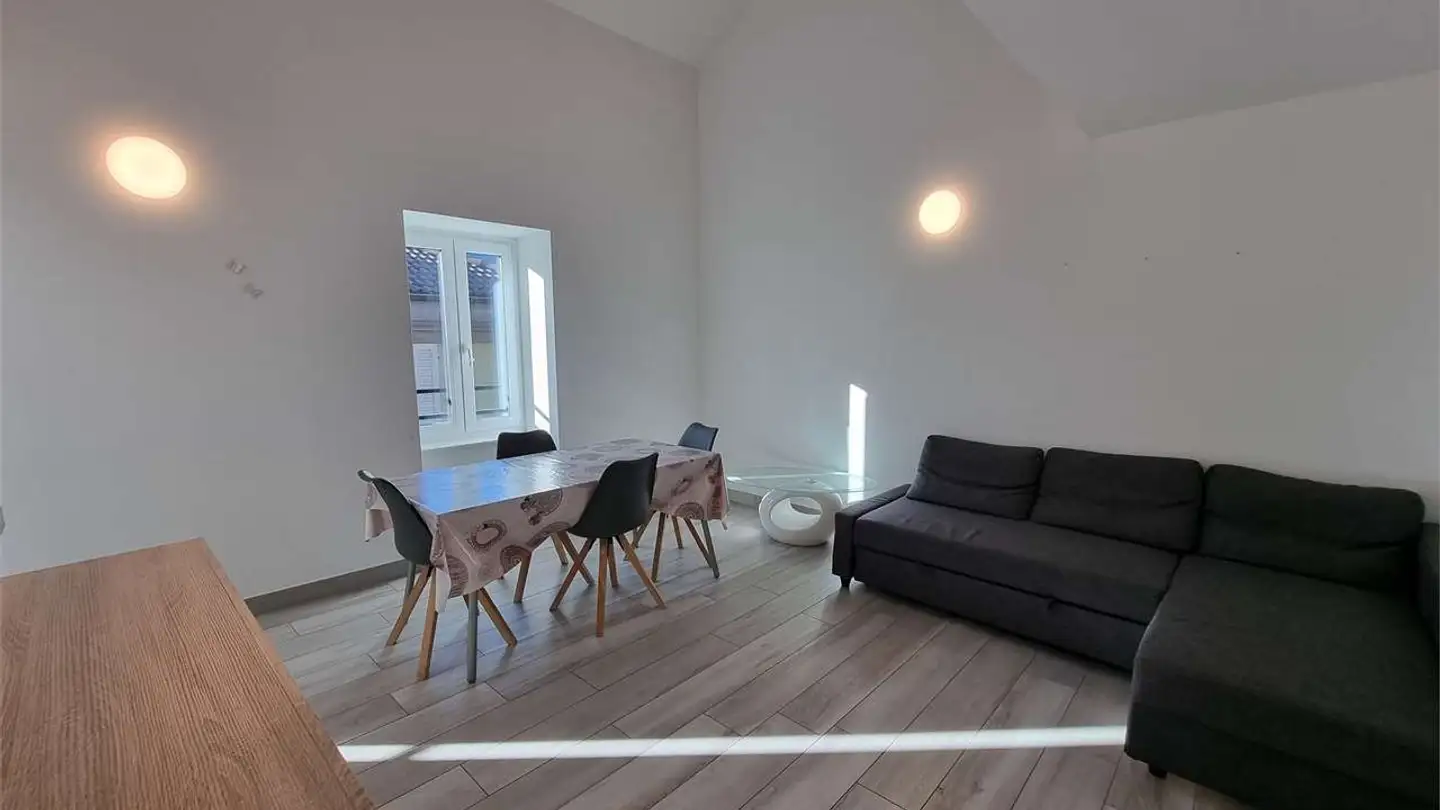 Duplex for rent - Piazzetta Cav. Pellanda 3, 6710 Biasca - Photo 3