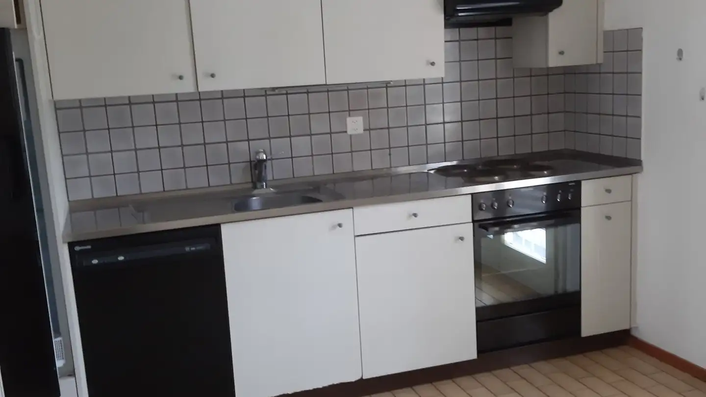 Appartement à louer - Via Corogna, 6532 Castione - Photo 2