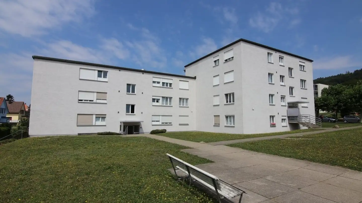 Single garage for rent - Im Haggenacher 28, 8103 Unterengstringen