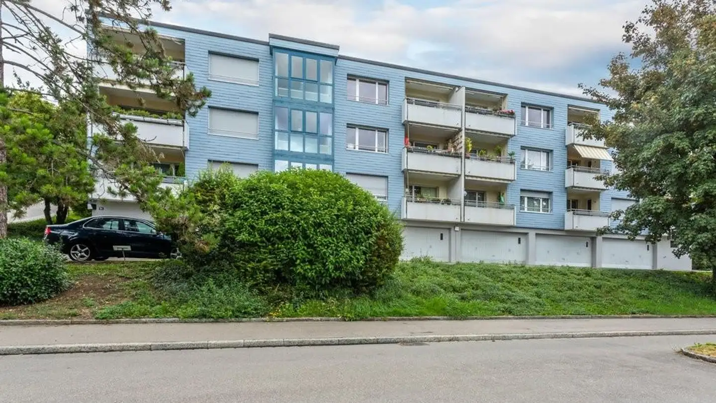 Single garage for rent - Schlosshofstrasse, 8400 Winterthur