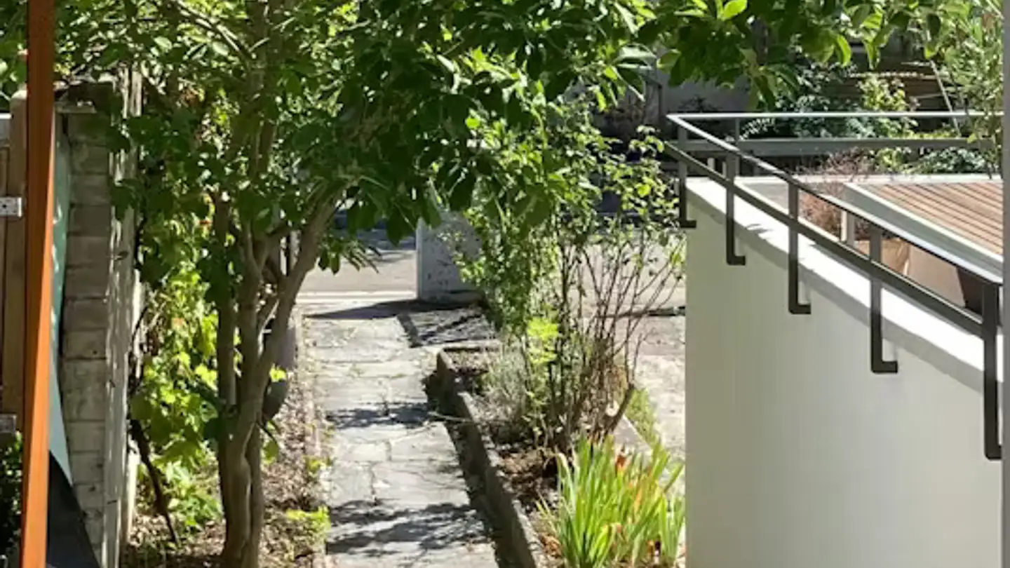 Single house for rent - Binzenstrasse, 4058 Basel - Photo 2