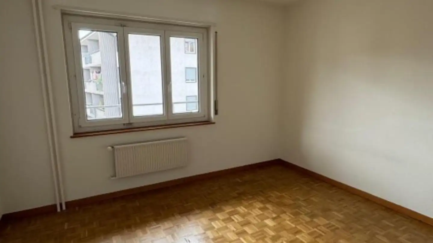 Wohnung mieten - Sous-Les-Vignes 1, 2072 St-Blaise - Foto 2