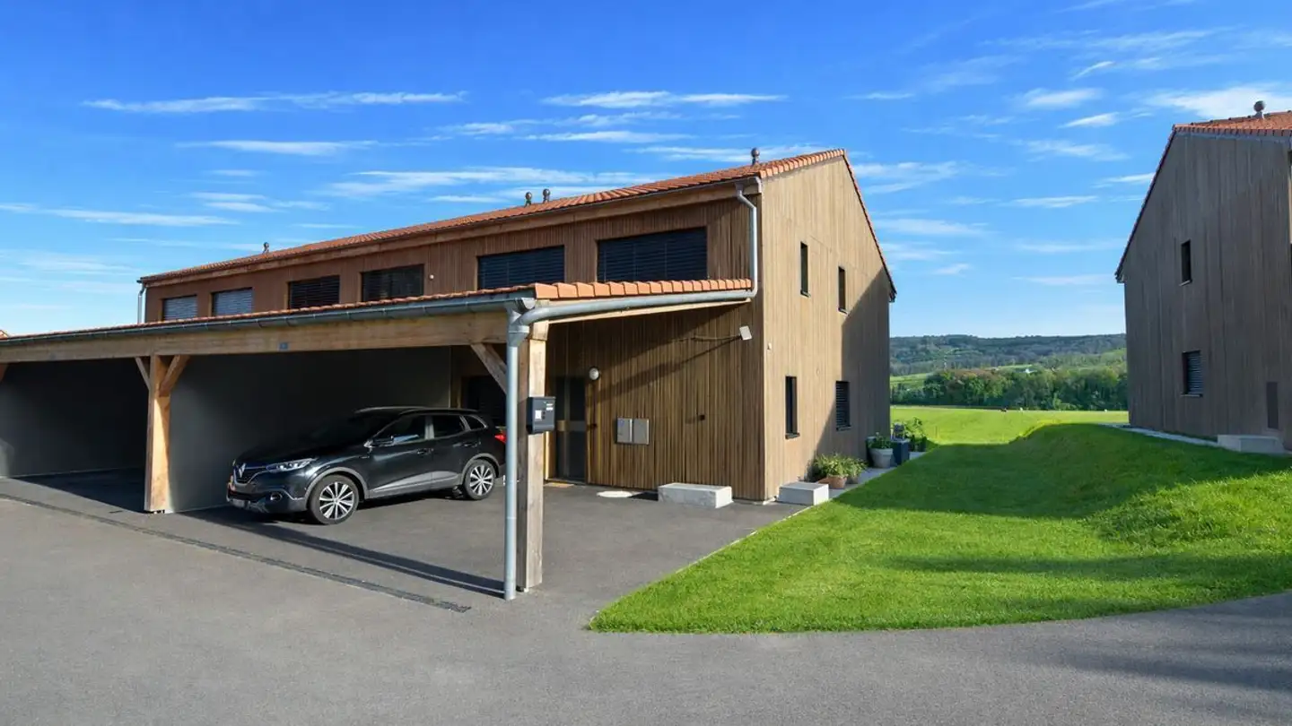 Single house for sale - 1527 Villeneuve FR