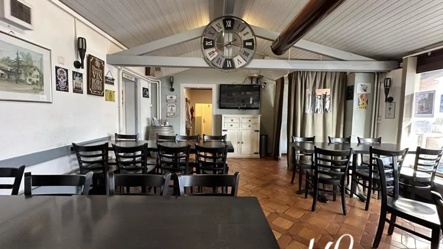 Immeuble mixte à louer - 1236 Cartigny