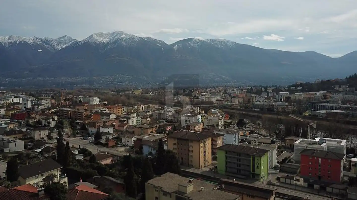 Constructible plot for sale - 6600 Locarno