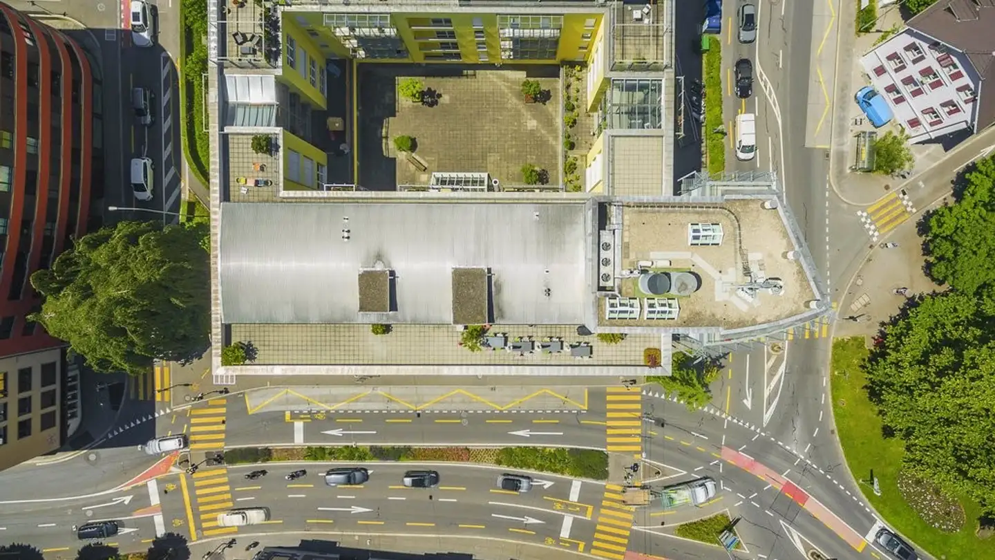 Tiefgaragenstellplatz mieten - Maihofstrasse 3, 6004 Luzern - Foto 2