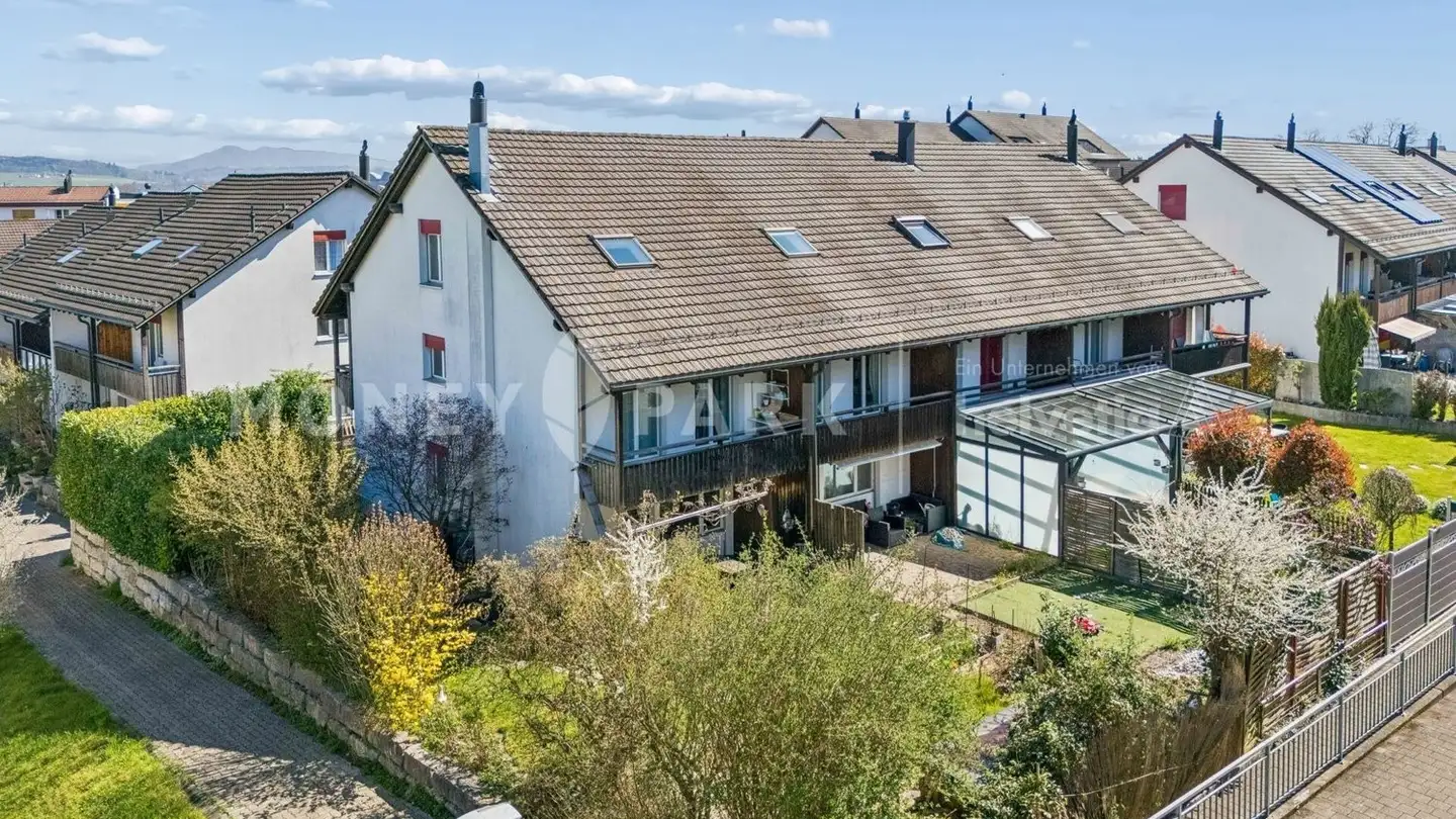 Row house for sale - Quellenstrasse 36e, 5242 Birr