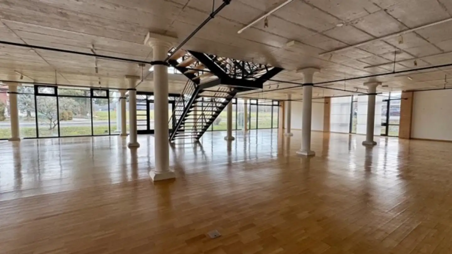 Spazio ufficio in affitto - Zone Industrielle D'in-Riaux 25, 1728 Rossens FR - Photo 4