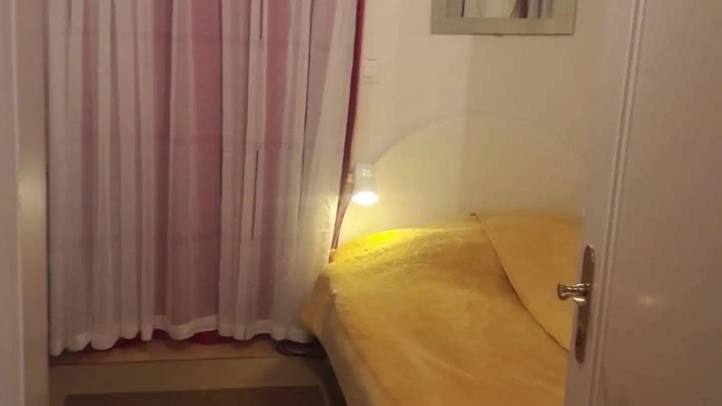 Chambre à louer - 8197 Rafz