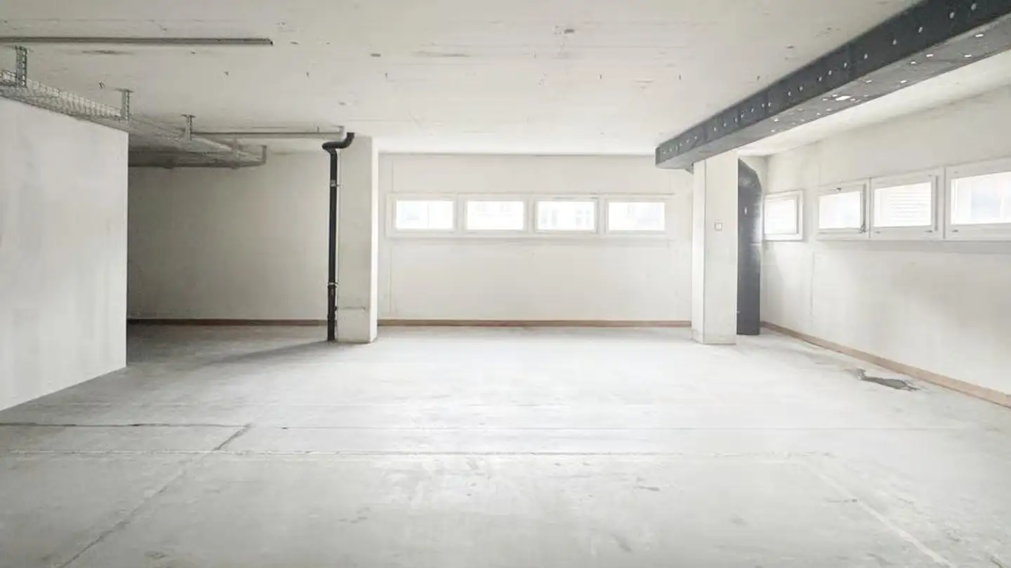 Commerciale in affitto - Bahnhofstrasse 43, 3800 Unterseen