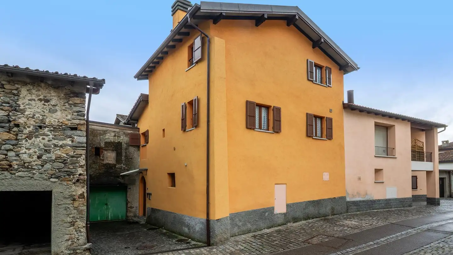 Einfamilienhaus kaufen - Strada Bassa 14, 6928 Manno