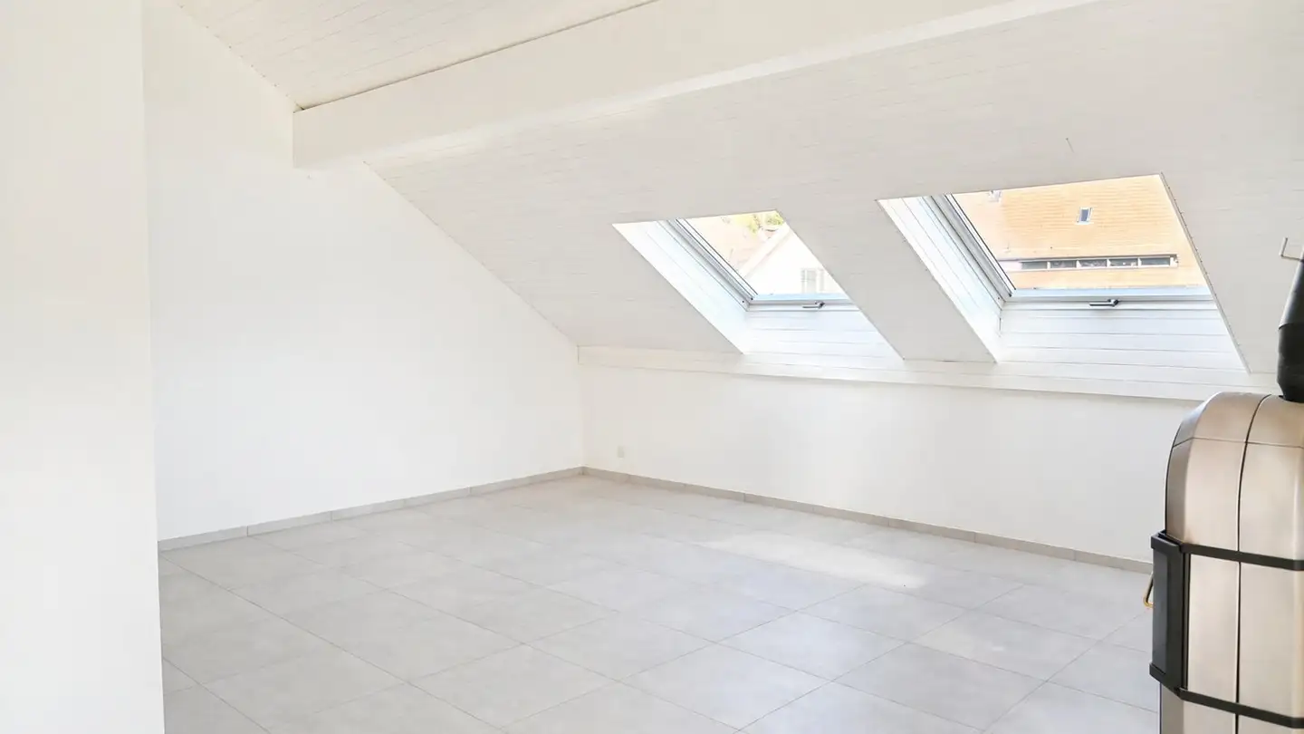 Attic flat for sale - Tüfwisweg 1, 8185 Winkel - Photo 2