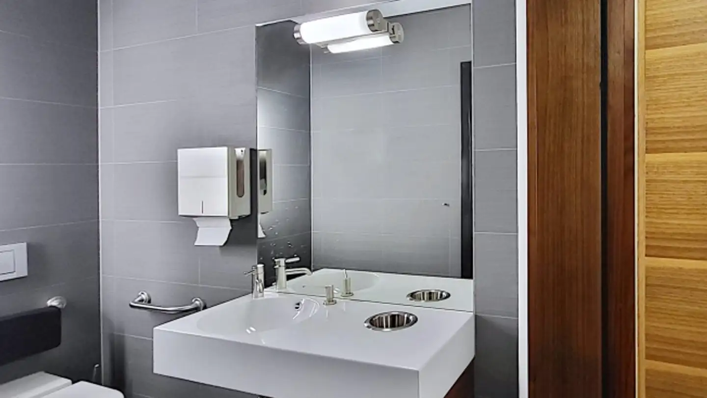 Commerciale in affitto - Bahnhofstrasse 140, 8620 Wetzikon ZH - Photo 2