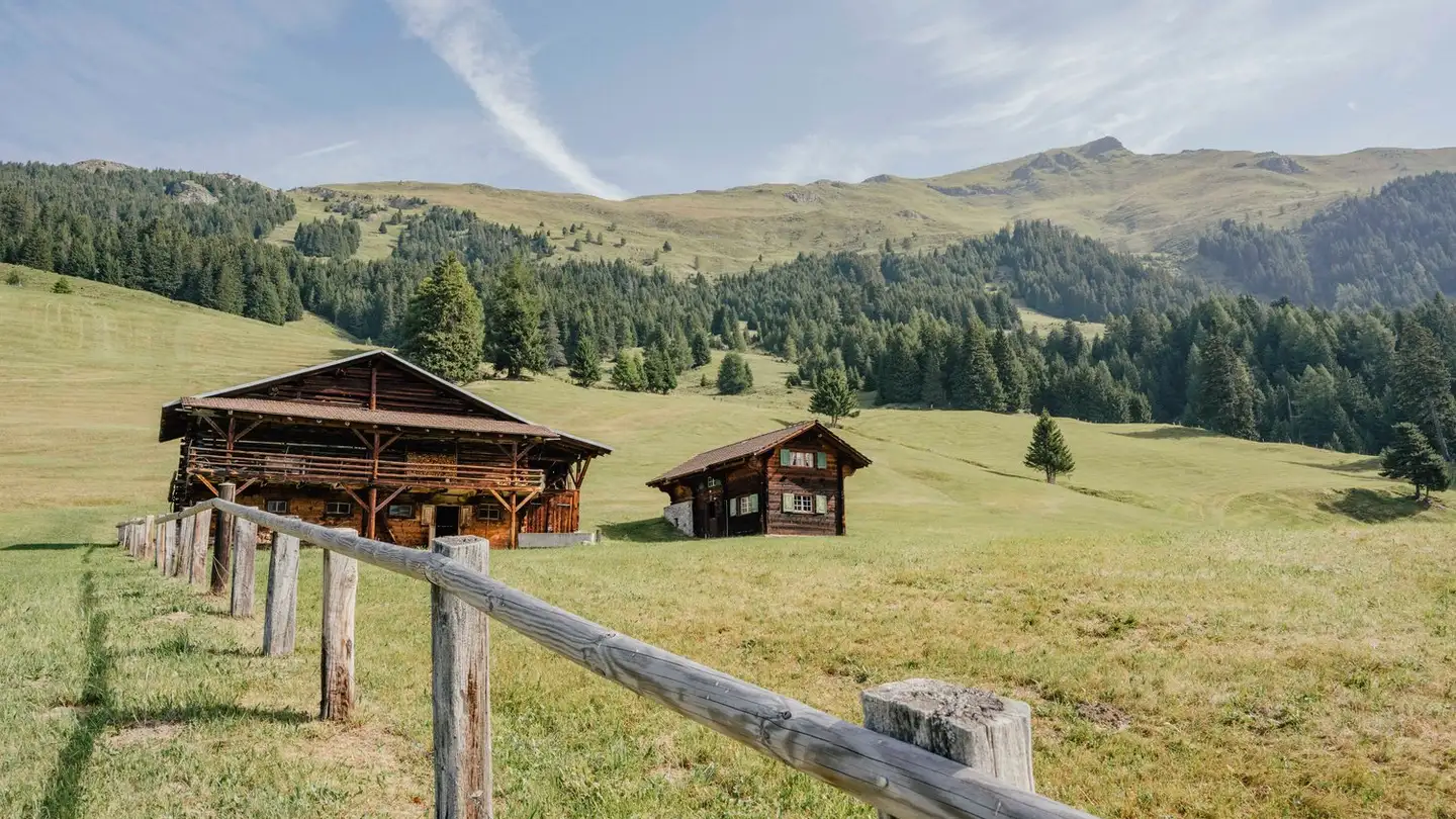 Chalet kaufen - Cuolm 17, 7412 Scharans