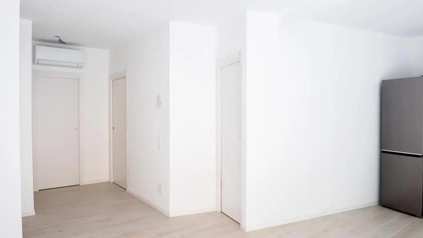 Apartment for rent - Via A. Giovannini 15, 6710 Biasca - Photo 3