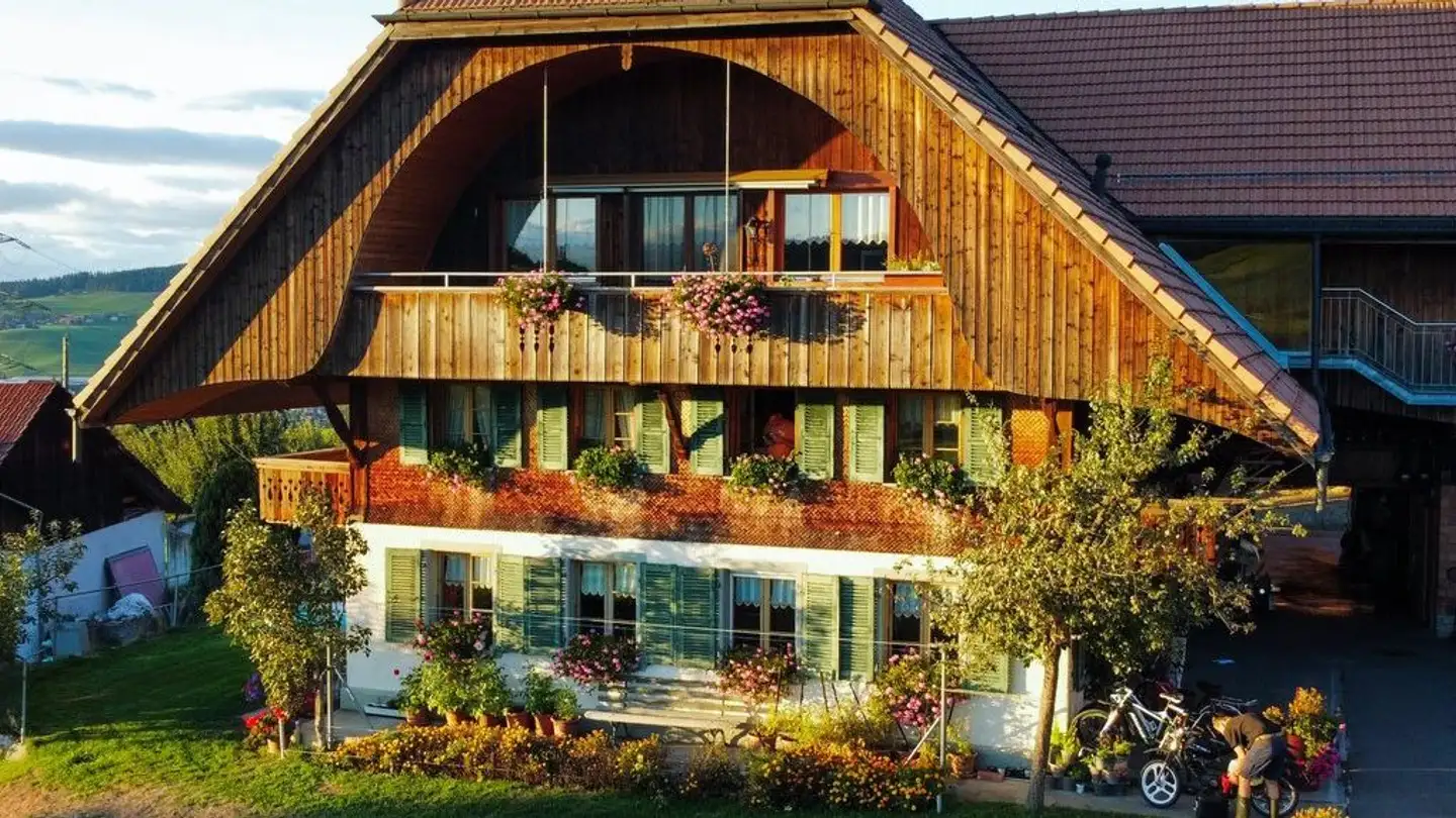 Attic flat for rent - Dorfstrasse 31, 3504 Oberhünigen