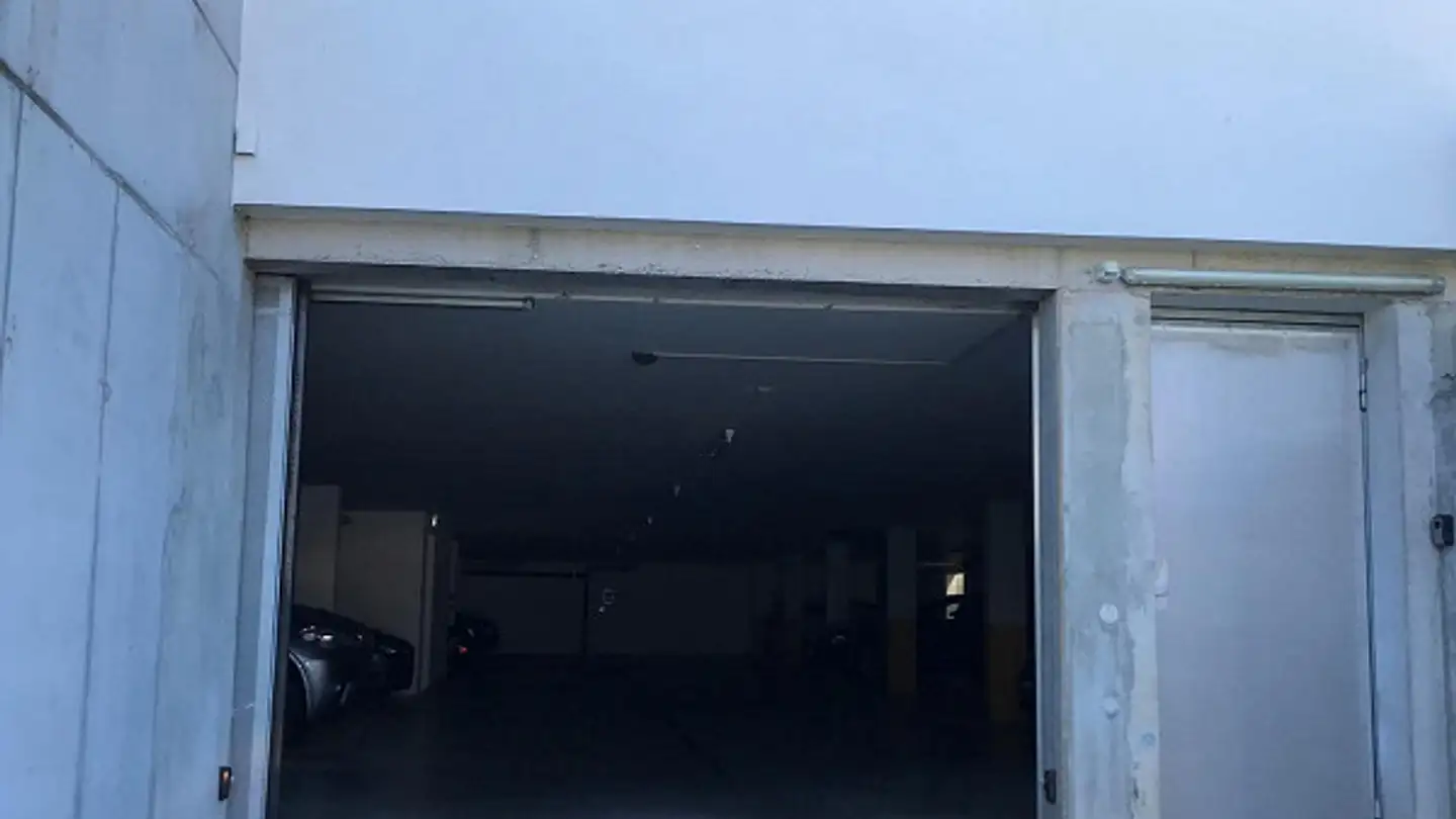 Parcheggio sotterraneo in affitto - Hauptstrasse 33a, 8594 Güttingen
