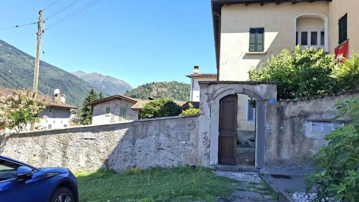 Apartment for sale - Vicolo Sassello, 6814 Cadempino