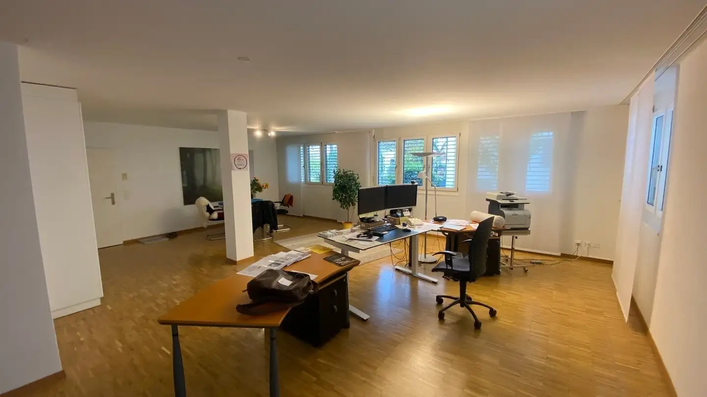 Spazio ufficio in affitto - Zürichstrasse 117c, 8123 Ebmatingen - Foto 4