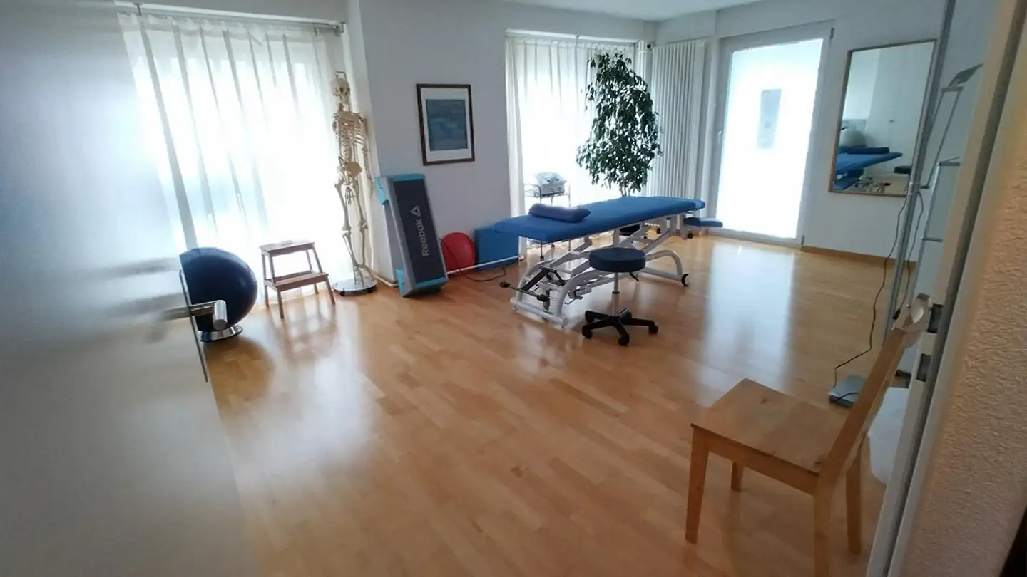 Mixed-use building for rent - Romanshornerstrasse 16, 9300 Wittenbach - Photo 3