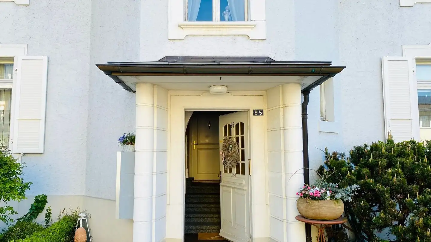 Attique à louer - Bahnhofstrasse 95, 3232 Ins - Photo 2