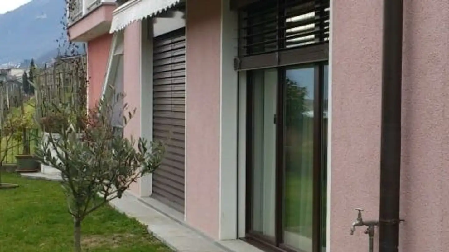 Casa bifamiliare in vendita - Via Nosette 7, 6596 Gordola - Photo 2