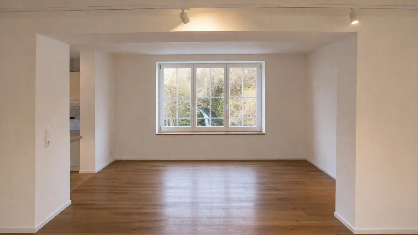 Loft à louer - Edikerstrasse 22, 8635 Dürnten