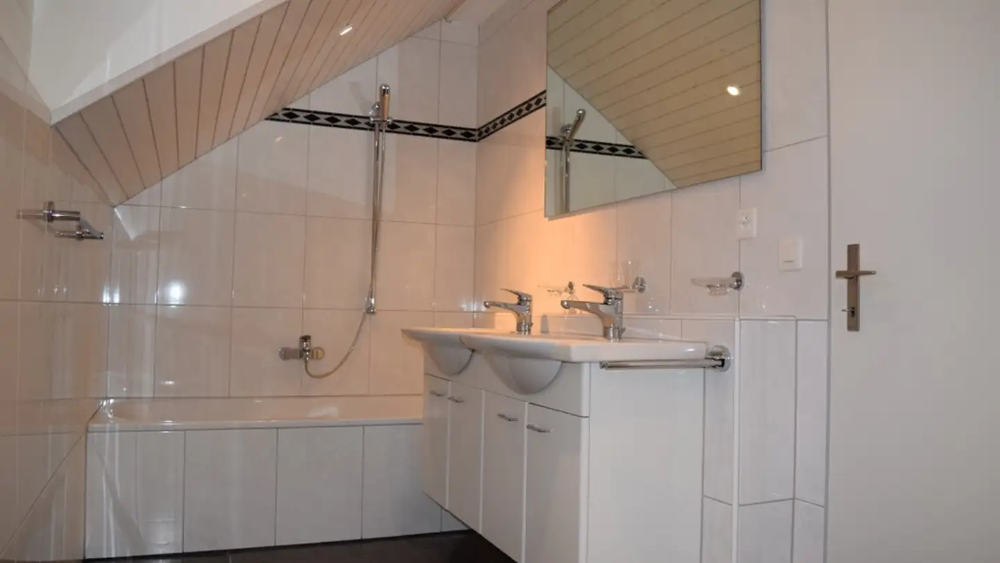 Apartment for rent - Im Ibach 9, 8712 Stäfa - Photo 4