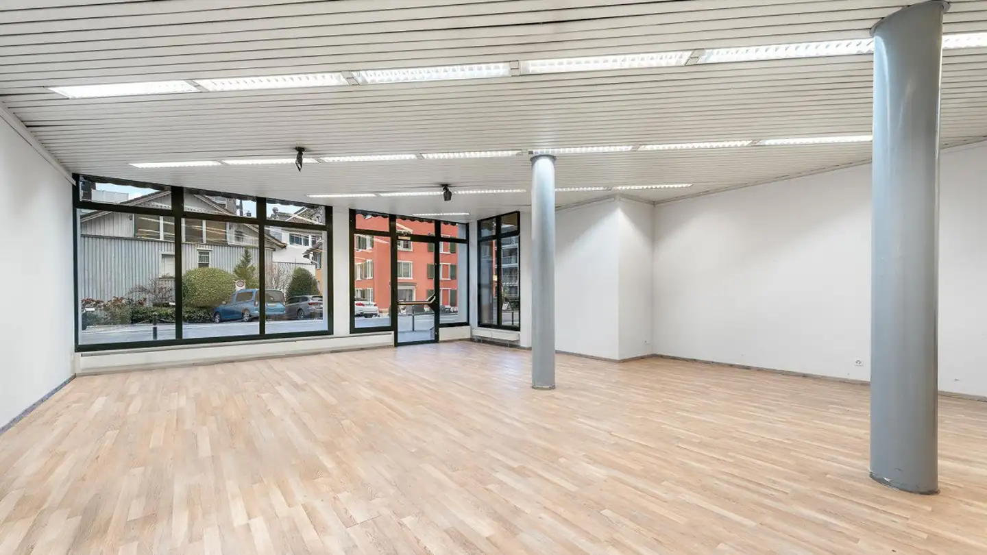 Commercial à louer - Seestrasse 115, 8820 Wädenswil - Photo 4