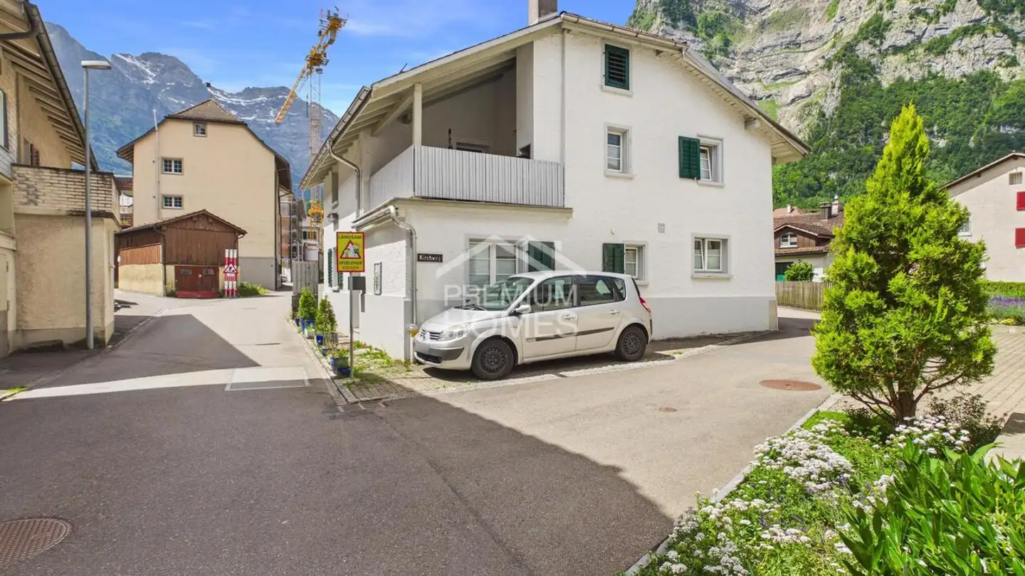 Casa grotta in vendita - 8754 Netstal