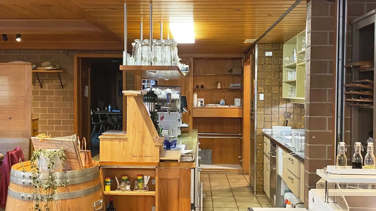 Ristorante in affitto - Dorfstrasse 16, 3457 Wasen im Emmental - Photo 4