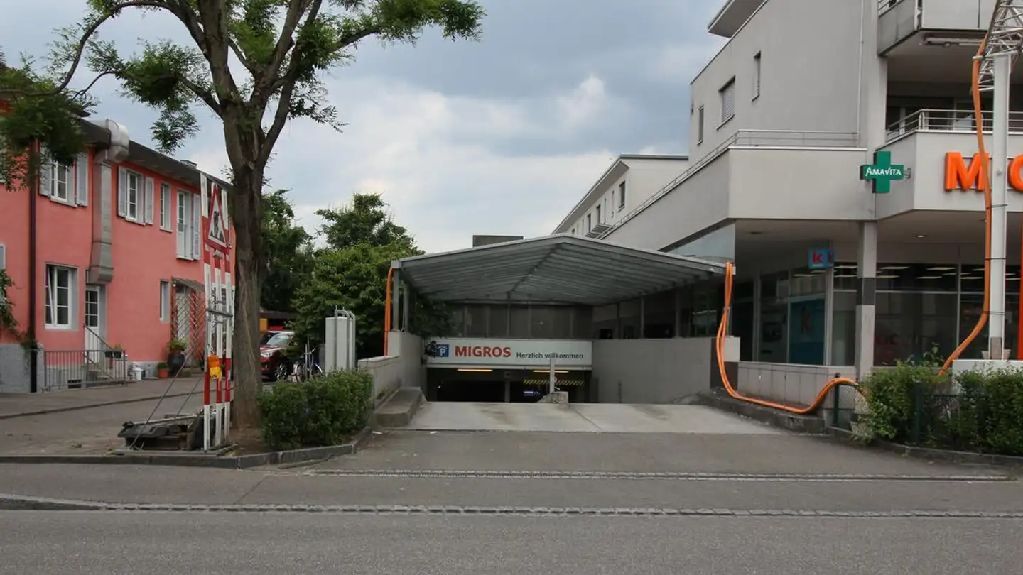 Underground parking space for rent - Burggartenstrasse 19, 4133 Pratteln