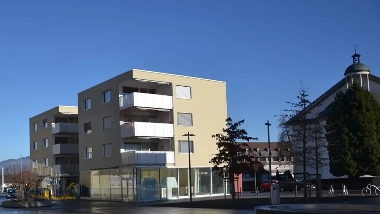Place de parking souterraine à louer - Dorfplatz, 8854 Galgenen