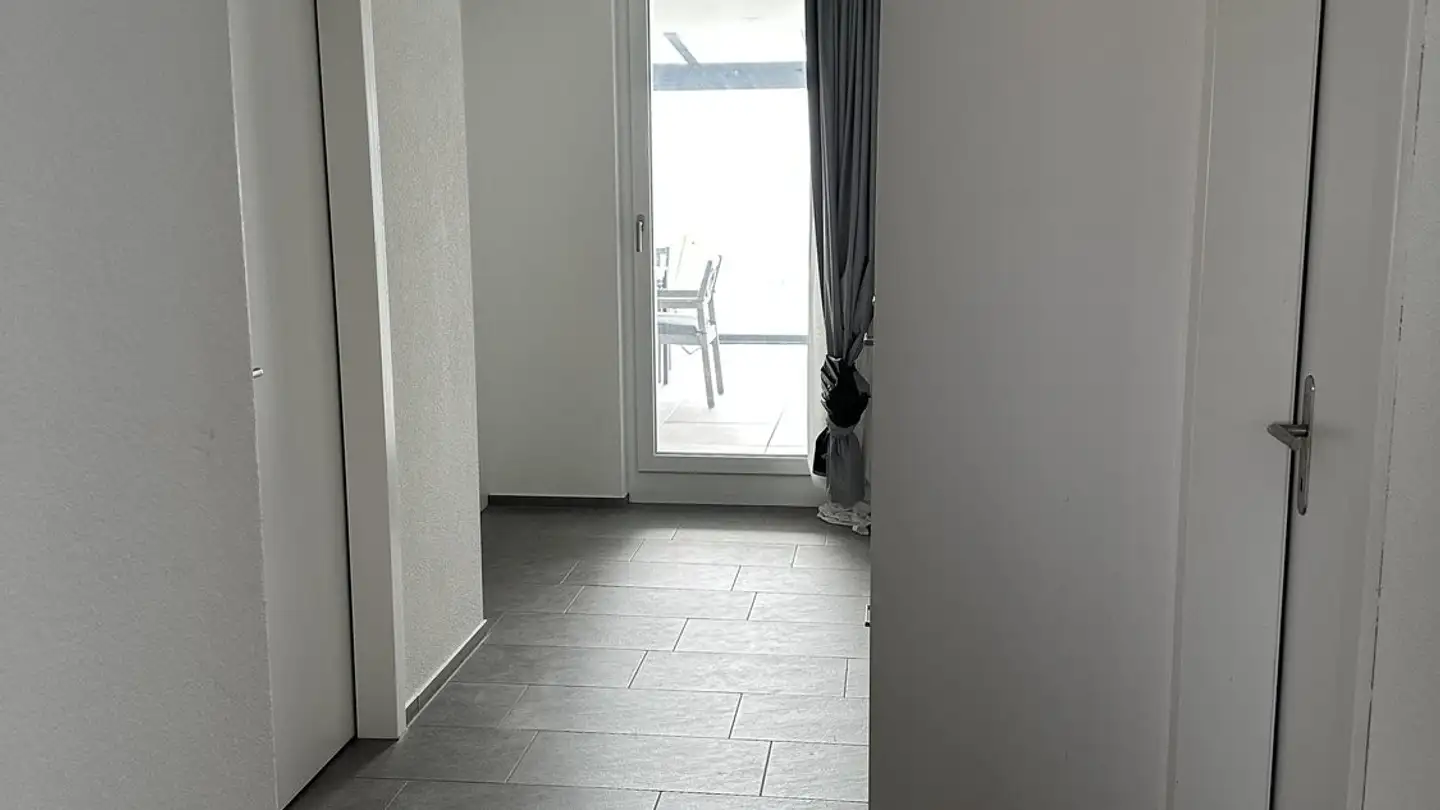 Apartment for rent - Nöschikonerstrasse 22, 8155 Niederhasli - Photo 3