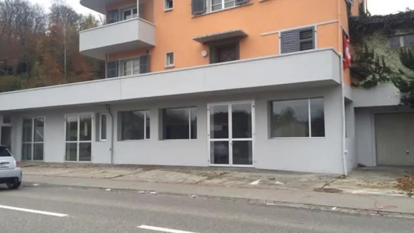 Commercial à louer - Hauptstrasse 24, 4528 Zuchwil