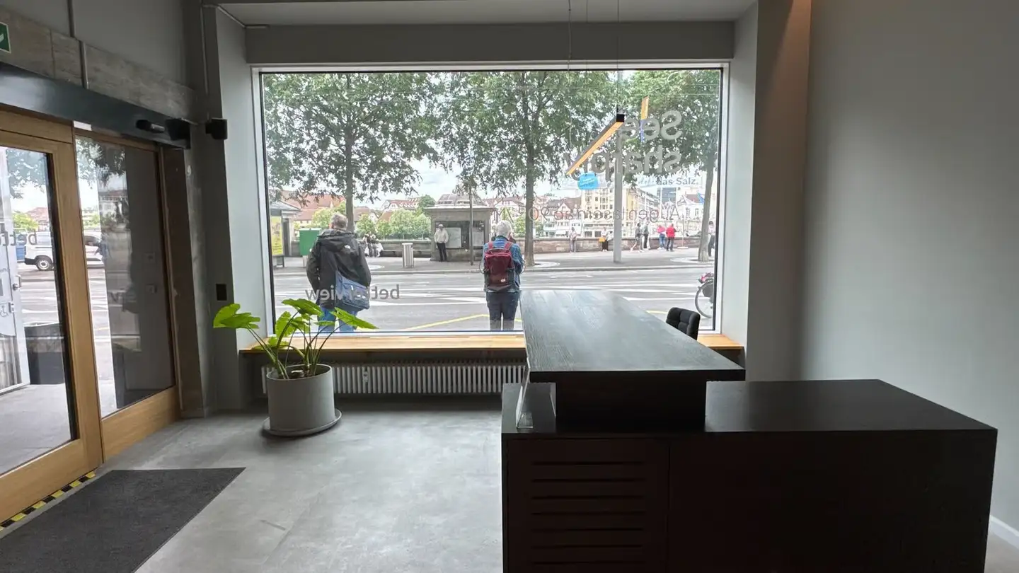 Negozio in affitto - Schifflände 2, 4051 Basel